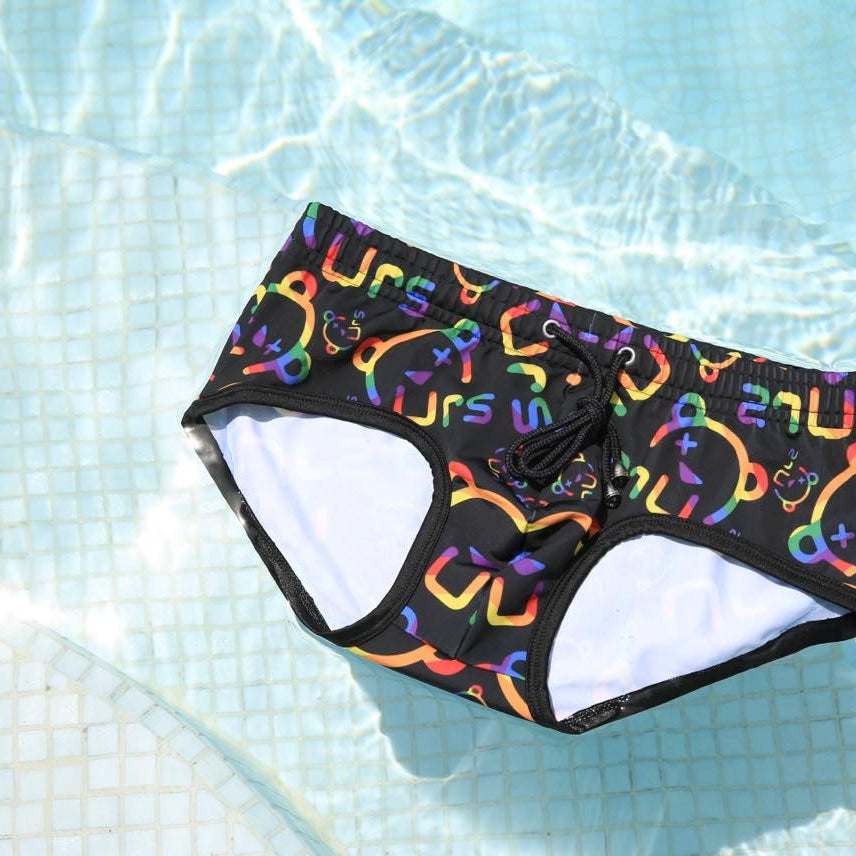 🌈 Celebrate Pride with Urs Wearbear! 🌈